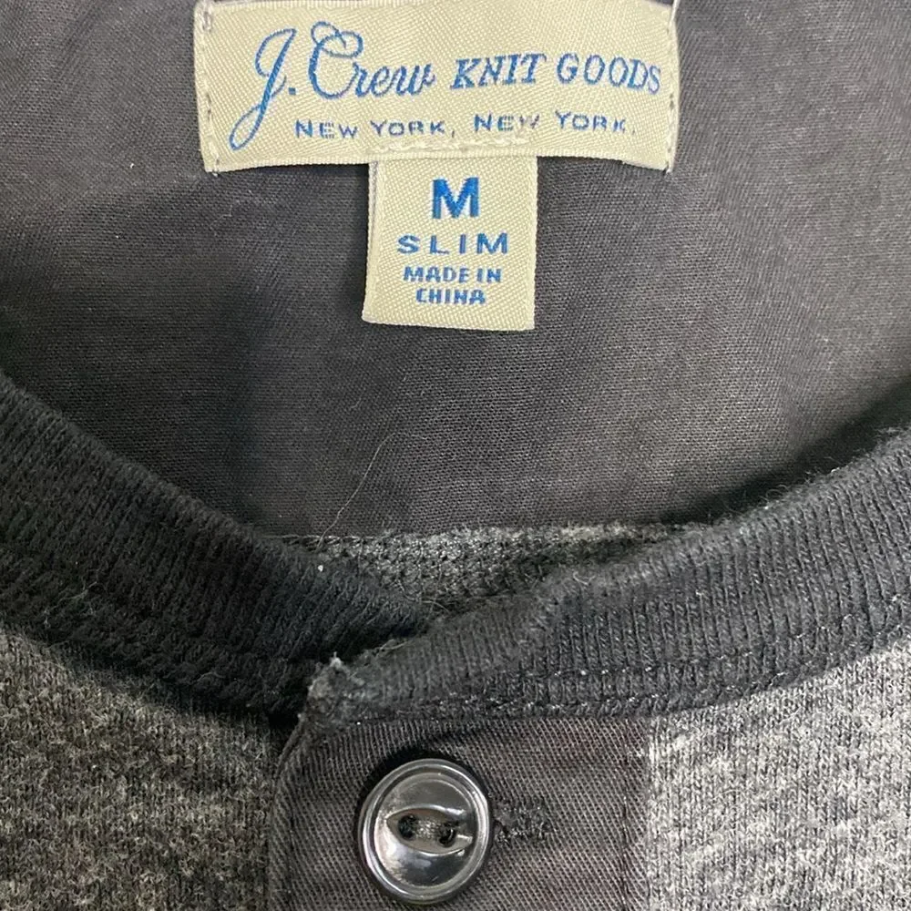 J CREW Men’s Long Sleeves Charcoal/ Black Henley Size M